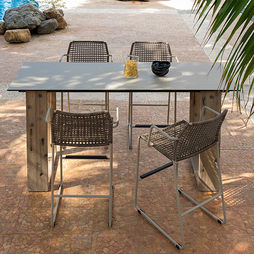 AIKO Bar Table & MANDA Bar Chair