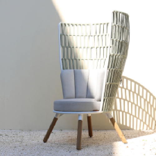 DAISY RAE Chat Chair High Back