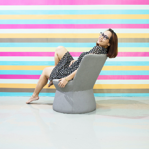 STIZZY Swivel Accent Chair – Slide 2