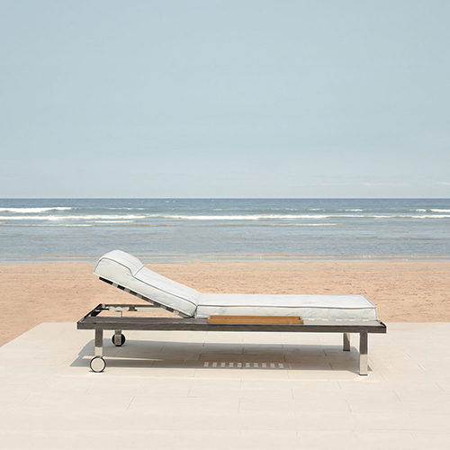 ALBATROSS Multiposition Sunbed with Side Tray