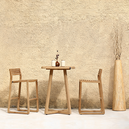 ESTATE Bar Table & Bar Chair