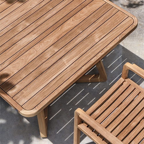 ESTATE Dining Table Teak Detail