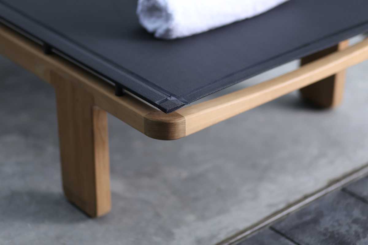 HACIENDA Sunbed Sling Detail (1)_medium