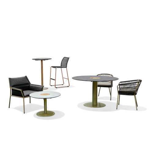 STIZZY Table & MANDA Chair