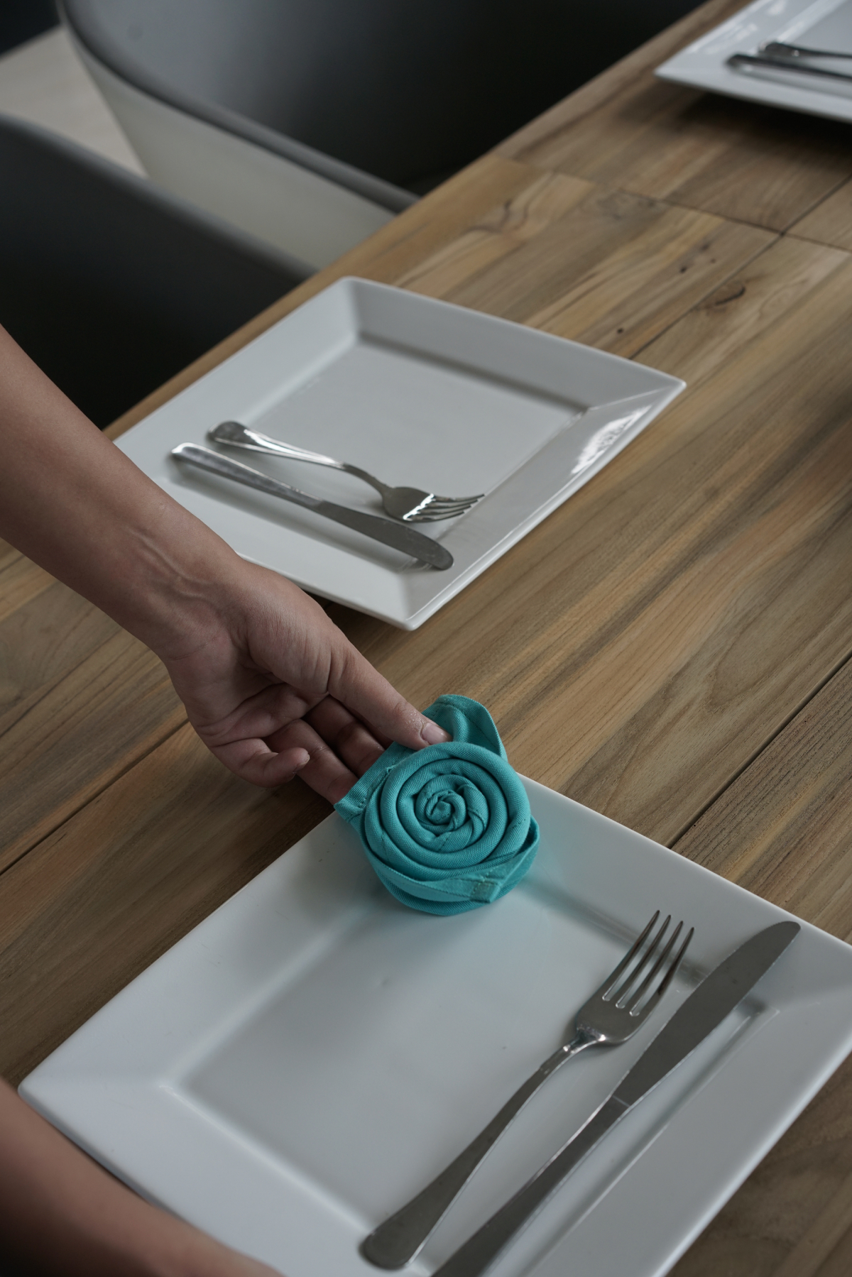 ZUPY_extension_table_teak_medium