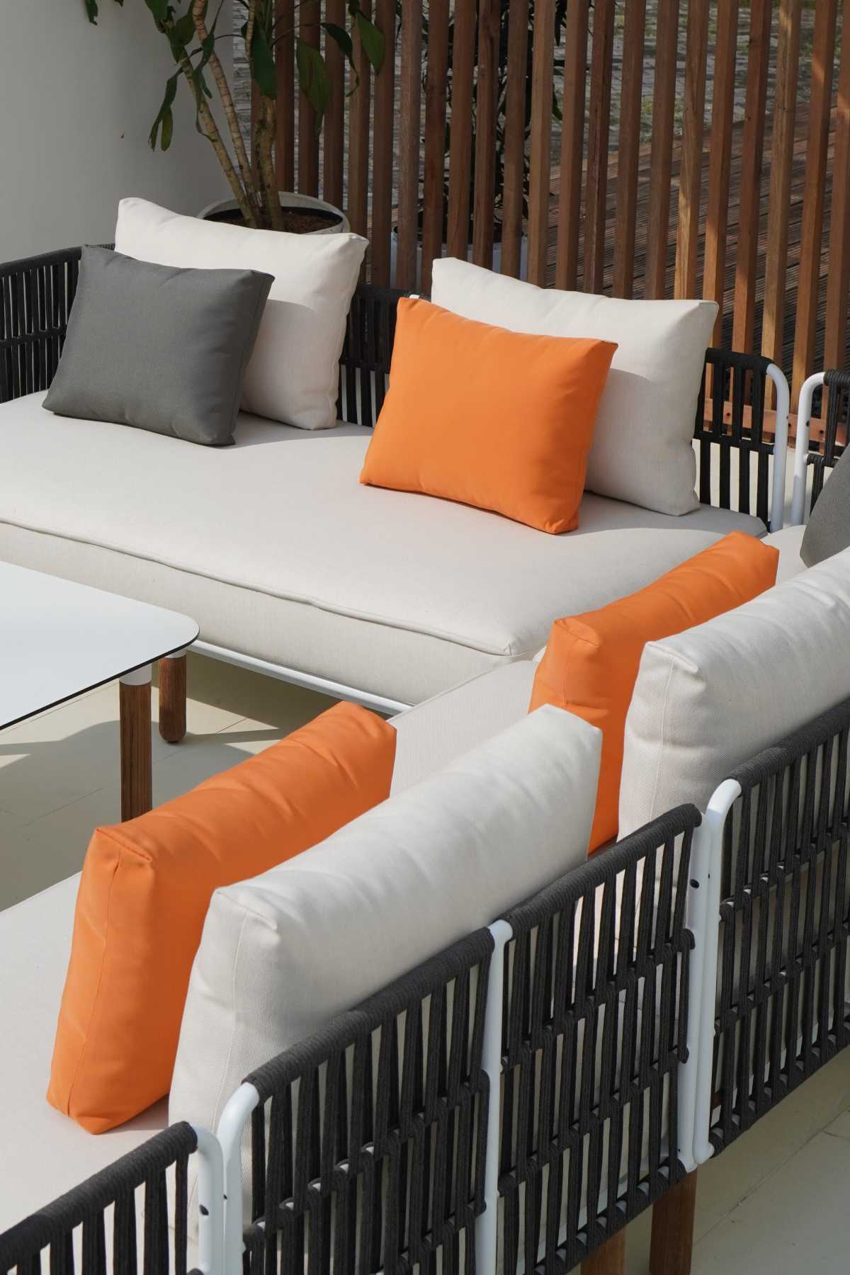 PILLOW_bullnose (1)_med