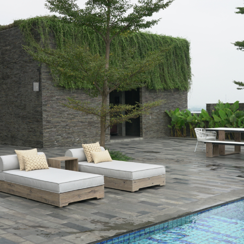 AIKO Lounger & Dining Table