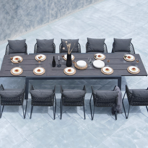 BAIA Extension Table & OHANA Dining Chair