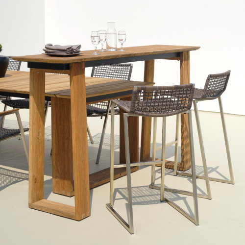 BIG DADDY Window Bar Table & OLAF Bar Chair