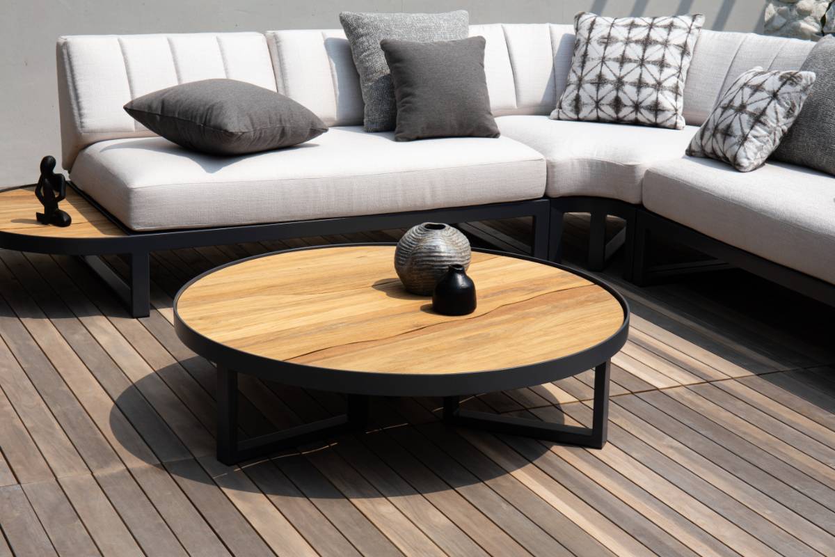 MUNIA Table Teak