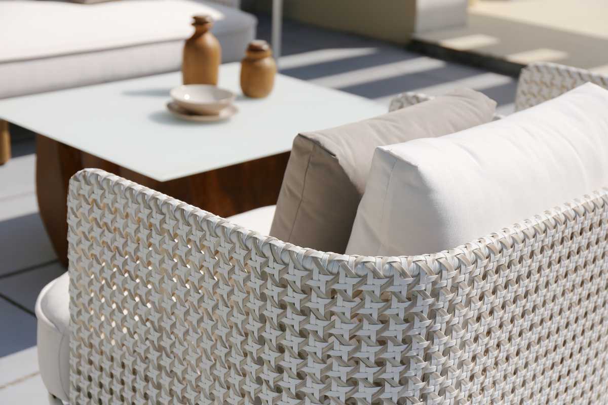 DAISY DEEP SEATING MAE SOFAS